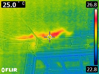 サーモグラフィによる漏気箇所の確認